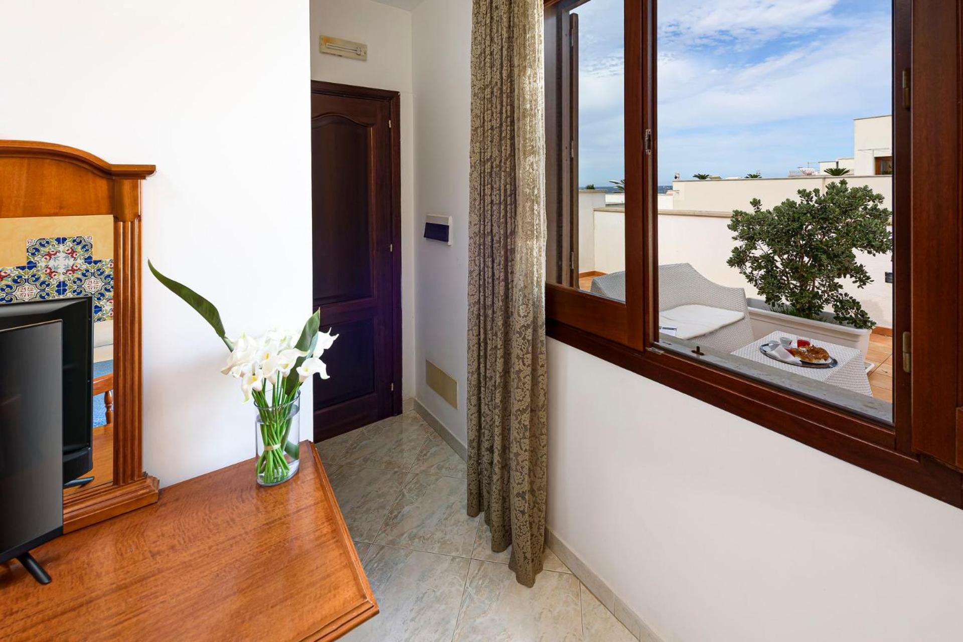 סן ויטו לו קאפו Araba Fenice Hotel מראה חיצוני תמונה